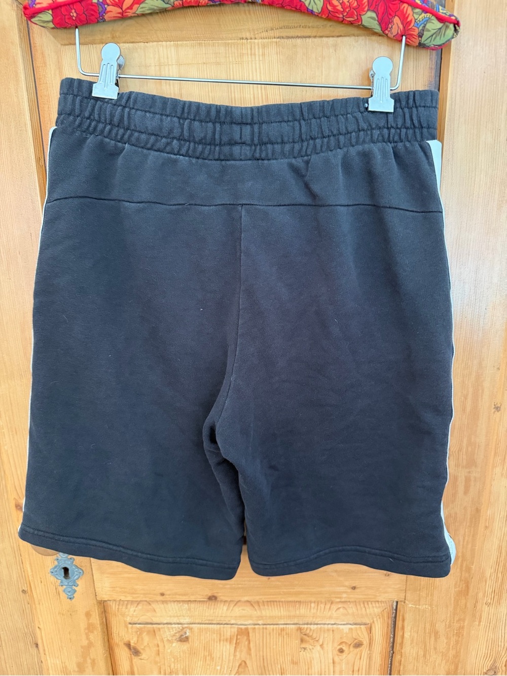 Puma Black Athletic Shorts with White Side Stripe Sz Medium - Picture 4 of 8